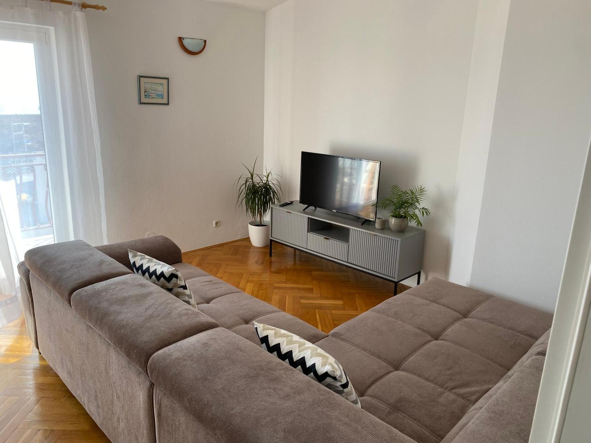 Apartmani Niks มาคาร์สกา ภายนอก รูปภาพ